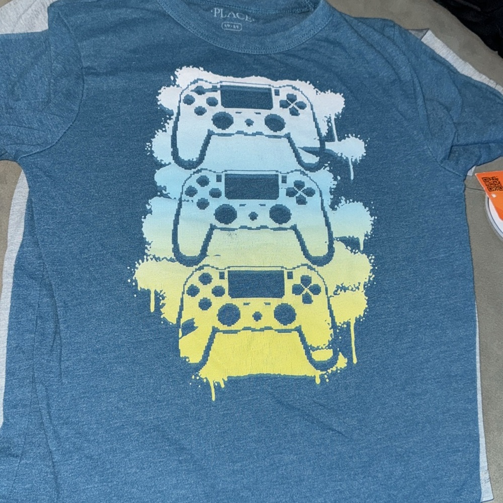 Bundle of shirts! - Picture 2 of 4
